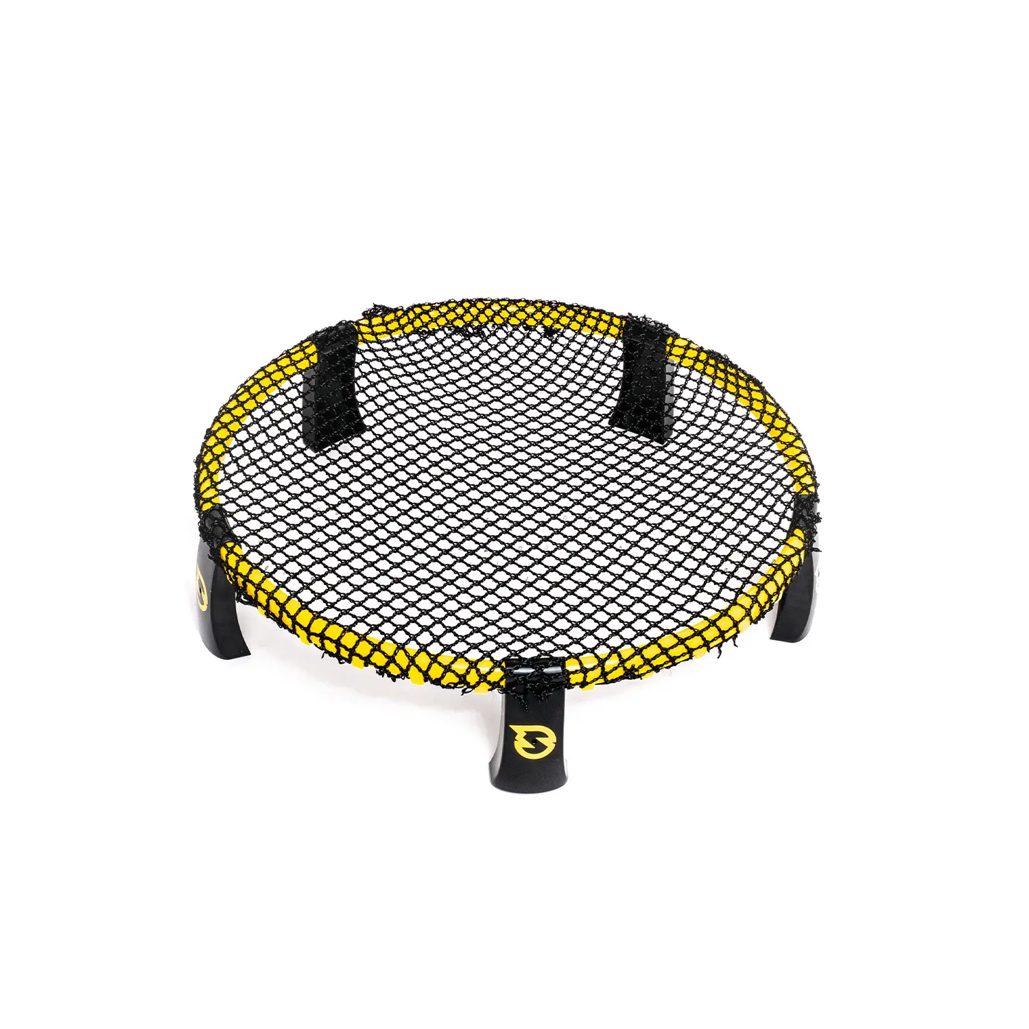 Spikeball Netz mit schwarzem Rahmen und gelber Umrandung, gespanntes Spielnetz auf vier stabilen Beinen – Outdoor‑Sportzubehör für Freizeit und Teamspiele